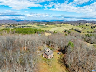5077 W Hoover Rd, Reva, VA 22735