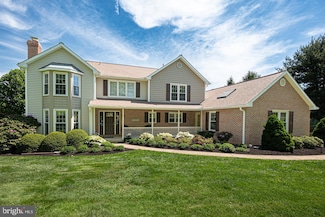 10 N Iroquois Ln, Chester Springs, PA 19425