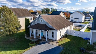 1007 Pendleton Dr, Waynesboro, VA 22980