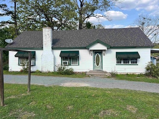8209 Dollarway Rd, White Hall, AR 71602
