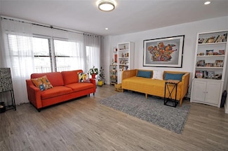 1000 Clove Rd Unit 7G, Staten Island, NY 10301