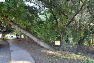 962 Regal Rd, Berkeley, CA 94708