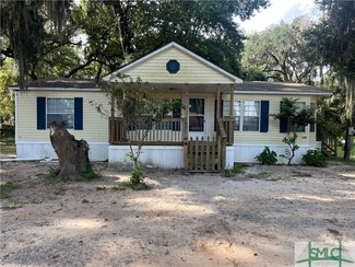 681 Sunshine Lake Rd, Midway, GA 31320
