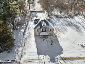 471 West St, Pittsfield, MA 01201