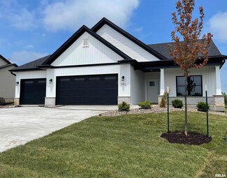 6463 Fairhaven Rd, Davenport, IA 52807