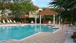 409 Villa Cir, Boynton Beach, FL 33435