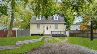 75 Cypress Dr, Mastic Beach, NY 11951