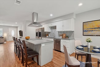 213 Trailridge Dr, Garland, TX 75043