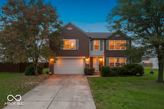 143 Davis Dr, Whiteland, IN 46184