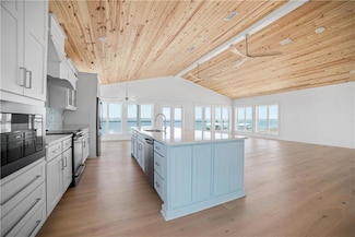 2626 Bridgeview Dr, Dauphin Island, AL 36528