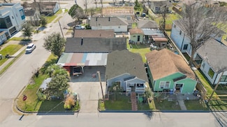 1414 Moody St, Houston, TX 77009