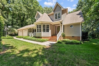 1057 Red Bird Ct, Randleman, NC 27317