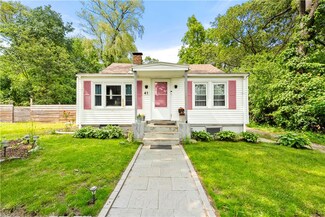 41 Indiana Ave, Cumberland, RI 02864