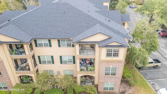 7800 Point Meadows Dr Unit 737, Jacksonville, FL 32256