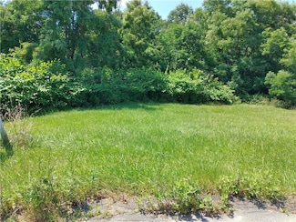 Lot 9 Applewood Dr, Lower Burrell, PA 15068