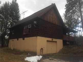 337 Gilbert Mills Rd, Phoenix, NY 13135