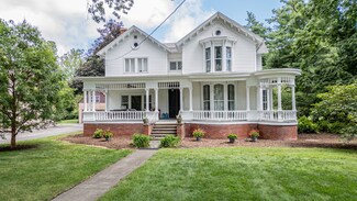 303 Park Ave W, Princeton, IL 61356