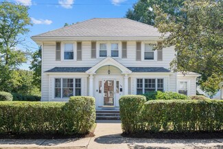 358 Weld St, West Roxbury, MA 02132