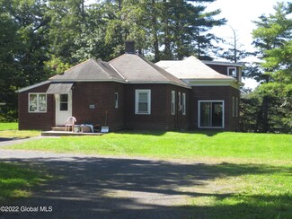 1157 Krumkill Rd, Slingerlands, NY 12159