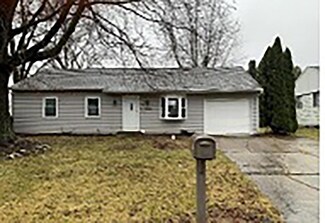 1075 Angus Dr, Decatur, IN 46733