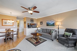 301 Pinnacle Inn Rd Unit 4211, Beech Mountain, NC 28604