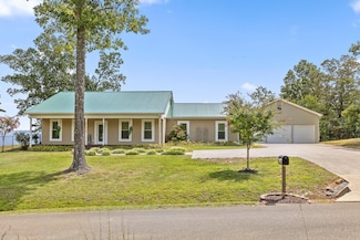 251 Brown Gap Cemetery Rd, Trenton, GA 30752