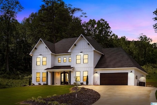 8396 Trails End Ln, Trussville, AL 35173