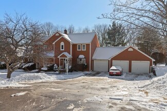 42 Katie Ln, Dover, NH 03820