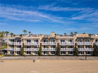 1300 The Strand Unit 301, Hermosa Beach, CA 90254