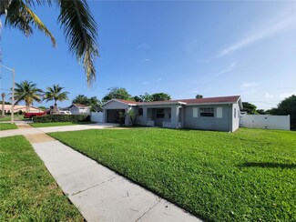 1814 Oakmount Dr, West Palm Beach, FL 33407