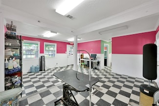 623 Lakeville Dr Unit A, Kingwood, TX 77339