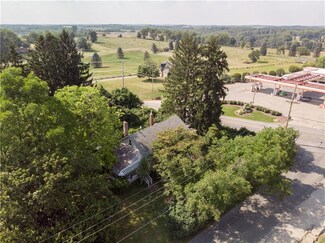 271 Moody Rd, Clinton, PA 15026