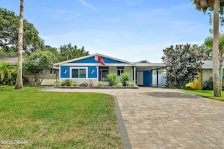 809 E 14th Ave, New Smyrna Beach, FL 32169