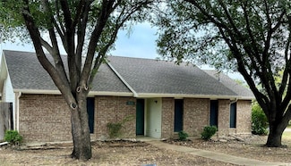 806 Mckinney Ave, Princeton, TX 75407