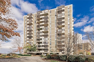 25801 Lake Shore Blvd Unit 112, Euclid, OH 44132