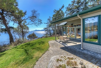 69 Myers St, Eastsound, WA 98245