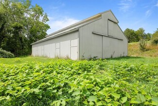 166 Curry Rd, Burgettstown, PA 15021