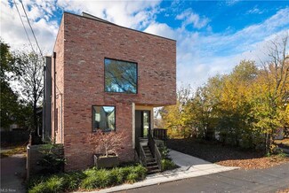 2142 Thurman Ave, Cleveland, OH 44113