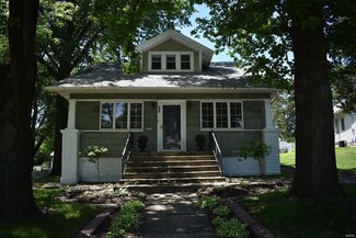 309 N Edwardsville St, Staunton, IL 62088