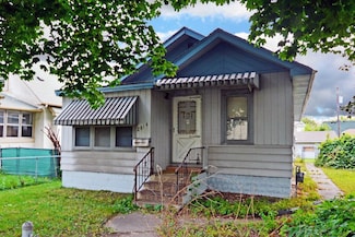 2814 Penn Ave N, Minneapolis, MN 55411