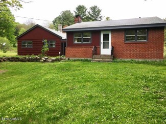 138 Frost Rd, Washington, MA 01223