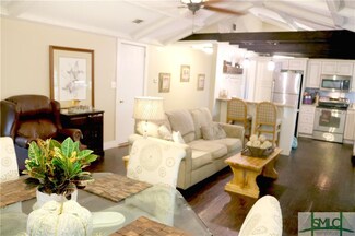 2022 Ridgewood Ave, Savannah, GA 31406