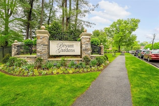5 Bryant Crescent Unit 1B, White Plains, NY 10605