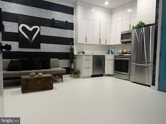 3527 14th St NW Unit 2, Washington, DC 20010