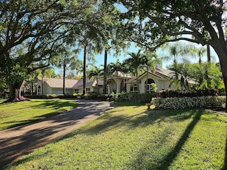 17888 Fieldbrook Cir W, Boca Raton, FL 33496