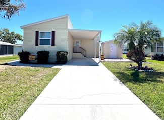 7419 Lakeshore Dr, Ellenton, FL 34222