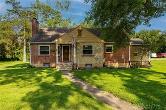 2135 Scioto St, Springfield, OH 45506