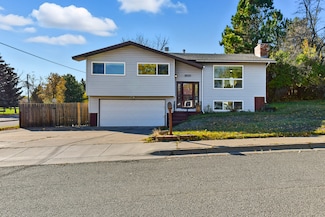 900 25th Ave SW, Great Falls, MT 59404