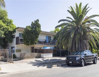 14109 Erwin St, Los Angeles, CA 91401