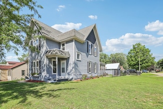 1408 1st Center Ave, Brodhead, WI 53520